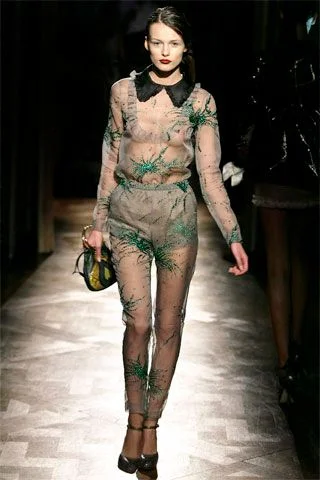 Look 32